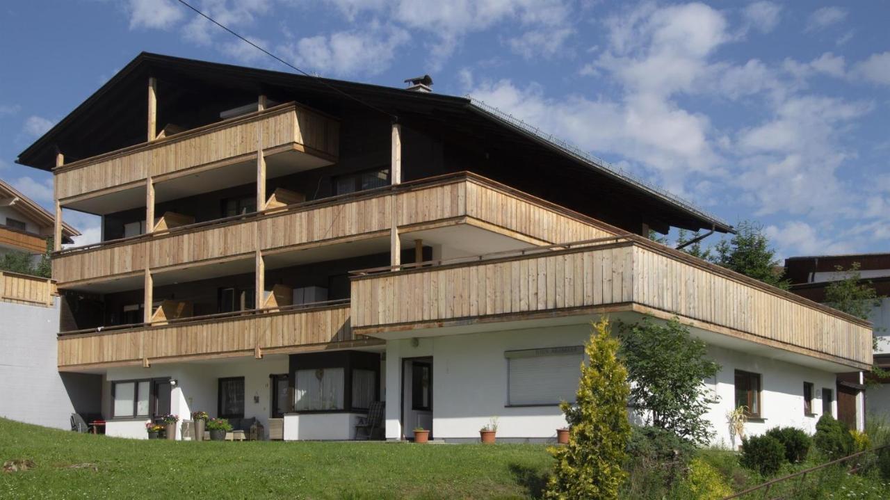 Emerald Apartment Seefeld in Tirol Exterior photo